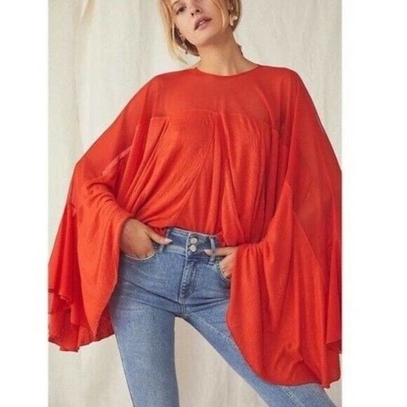 Free People Tops - Free People Drape Blouse On The Weekend Size Small